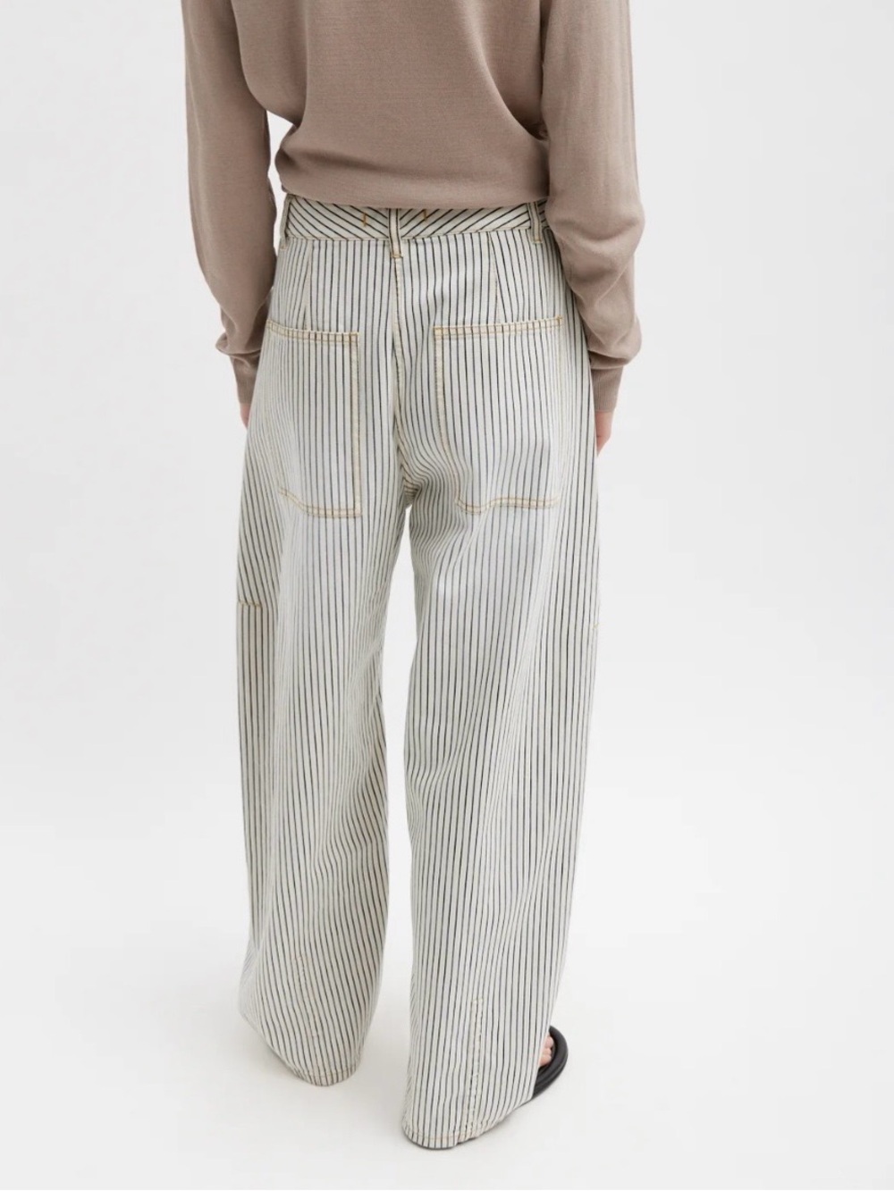 Stone Washed Striped Denim Sid Jean-regular length - Picture 3 of 7